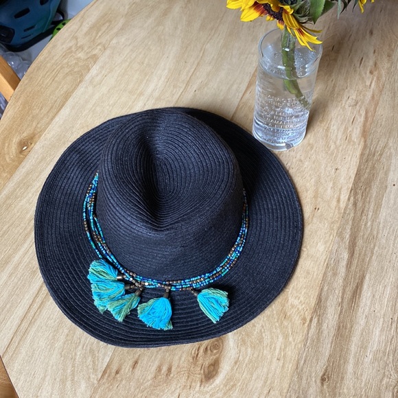 Anthropologie Gottex Floppy Hat with Tassel - Picture 4 of 5